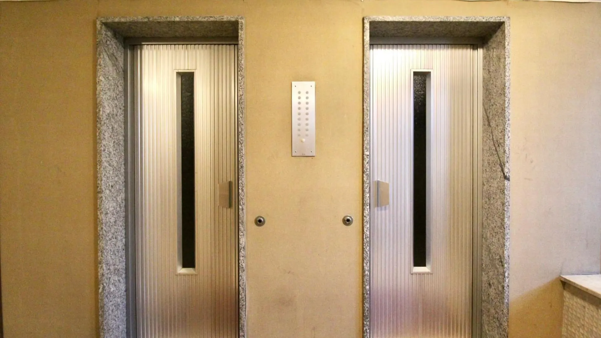 Apartament Frate - Your Home From Home Mediolan