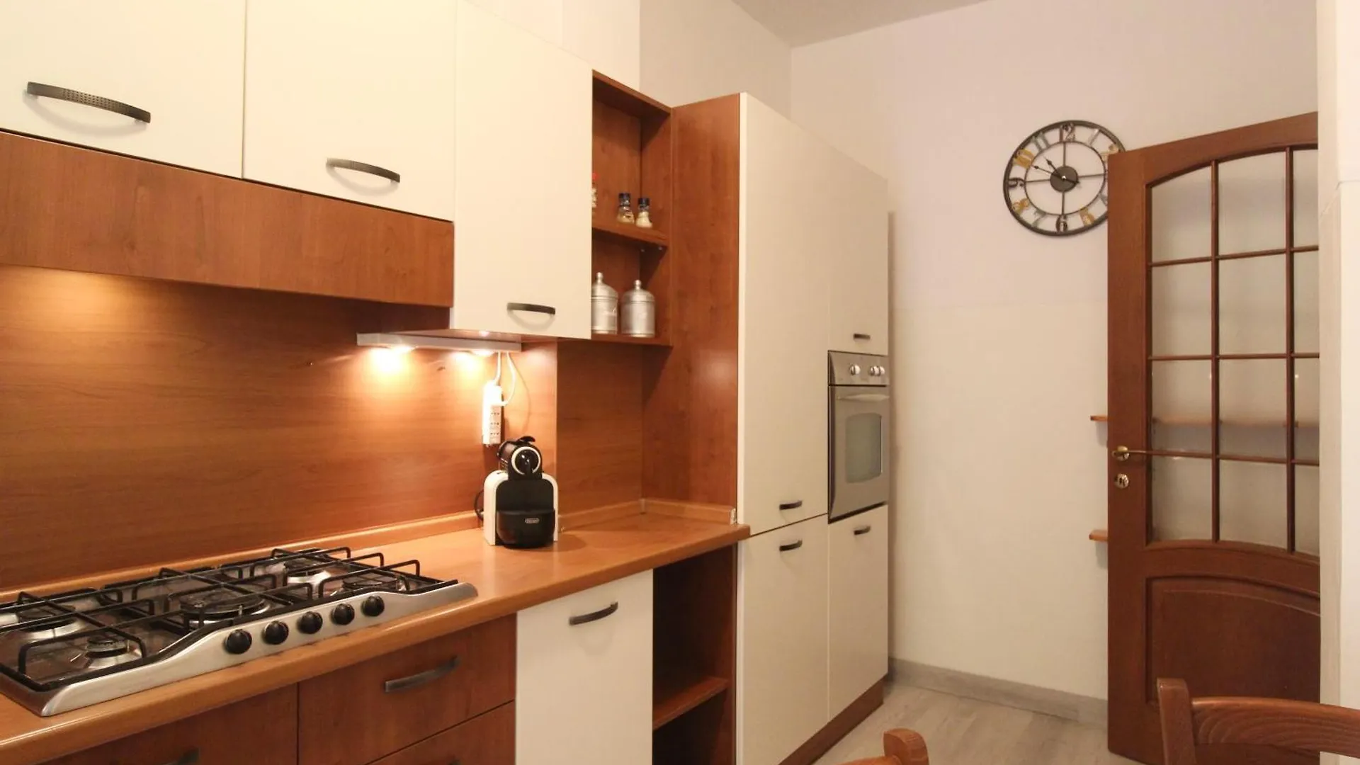 Frate - Your Home From Home Mediolan