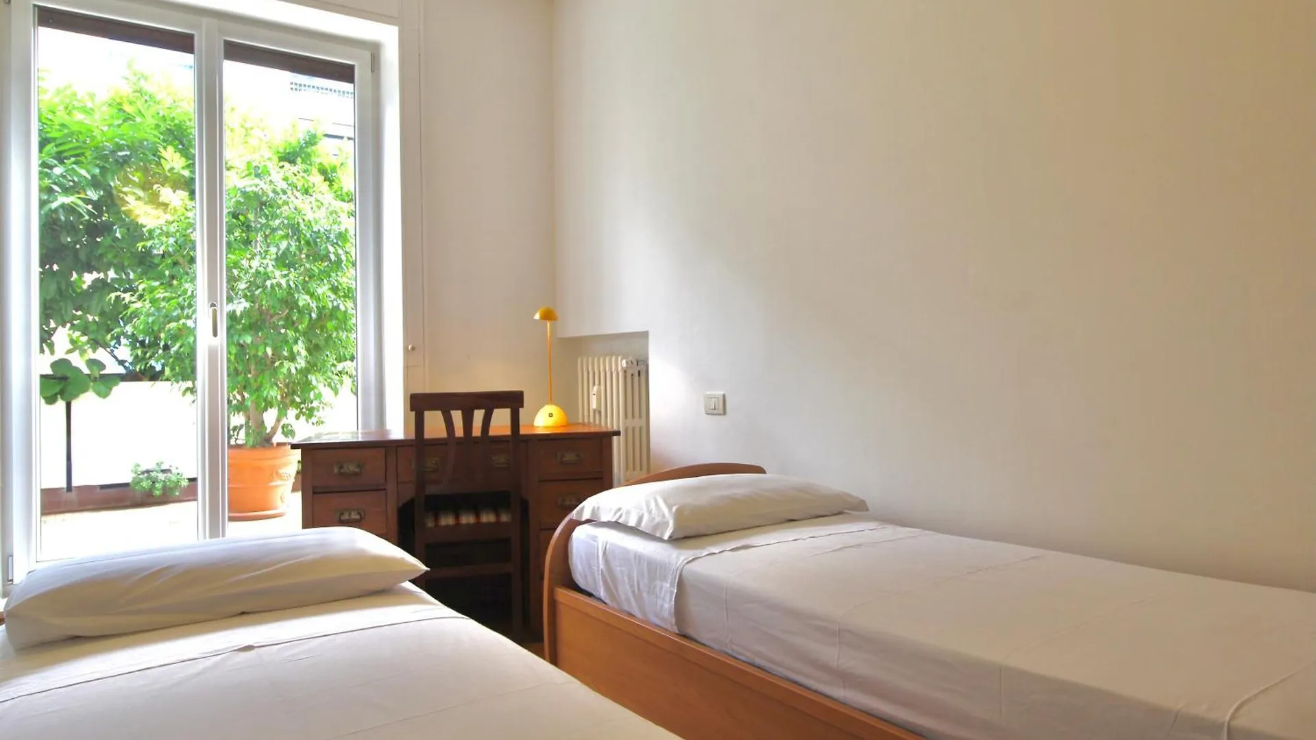 Frate - Your Home From Home Mediolan