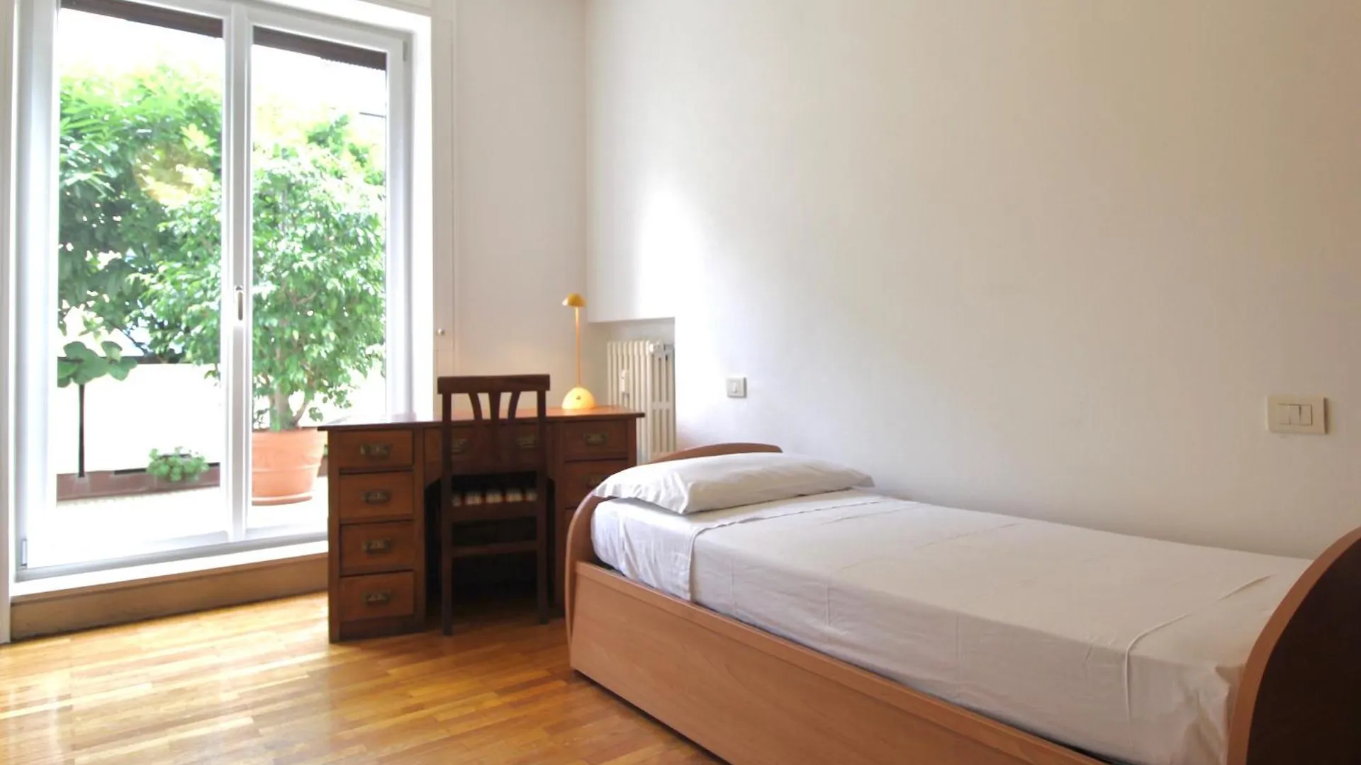 Frate - Your Home From Home Mediolan Apartament